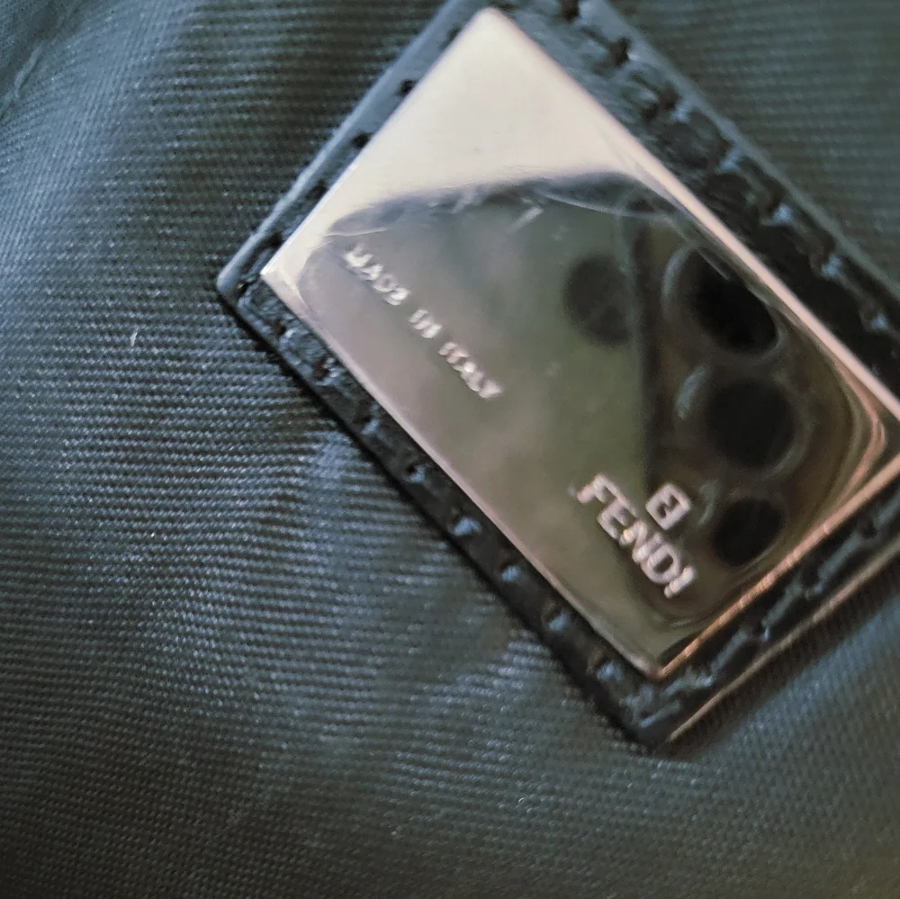 Fendi Pochette - Picture 13 of 16